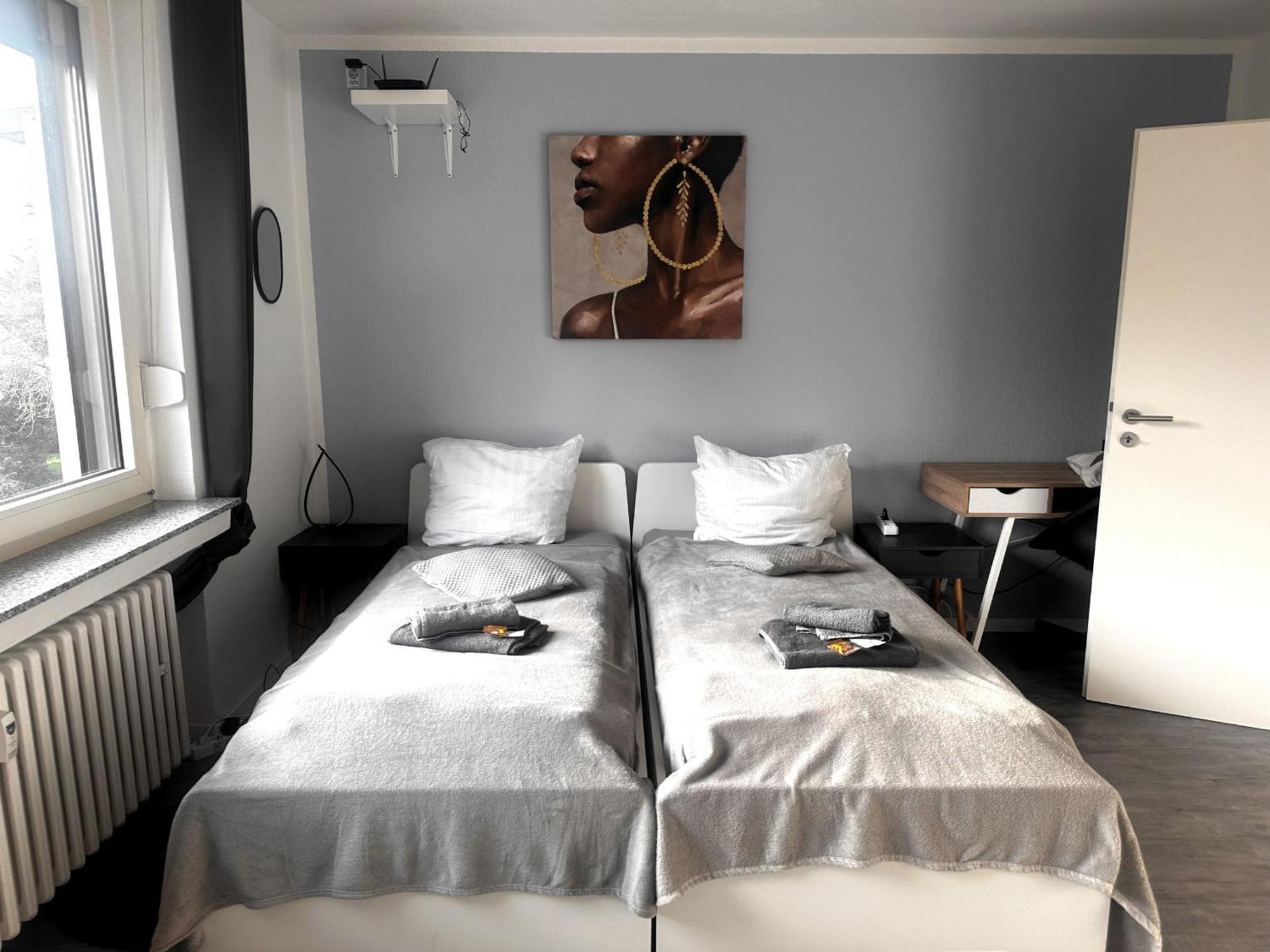 Vaz Apartments Essen, Kueche, Wlan, Tv, Netflix, Ca 15 Min Messe U Hbf Zewnętrze zdjęcie