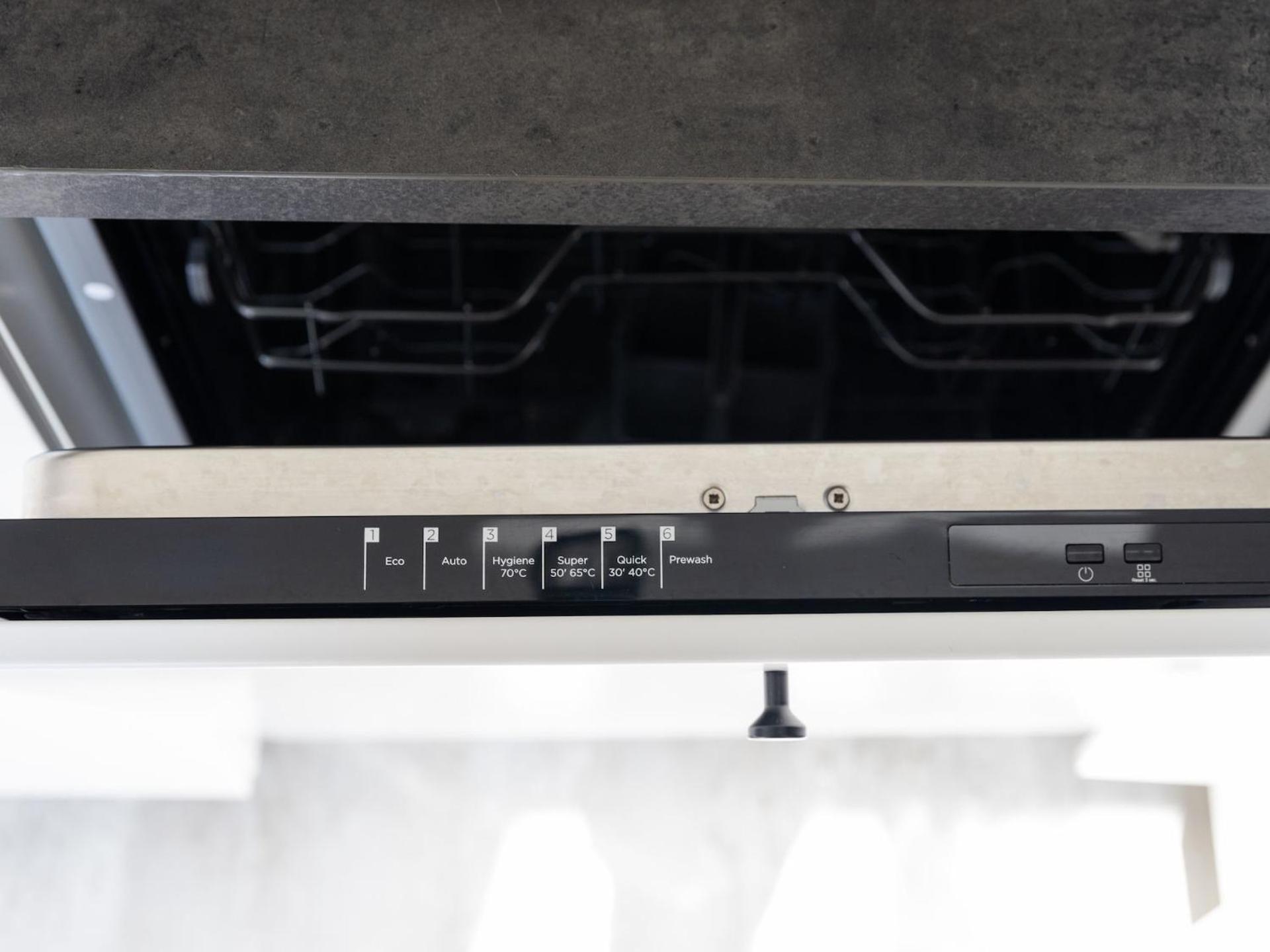 Vaz Apartments Essen, Kueche, Wlan, Tv, Netflix, Ca 15 Min Messe U Hbf Zewnętrze zdjęcie